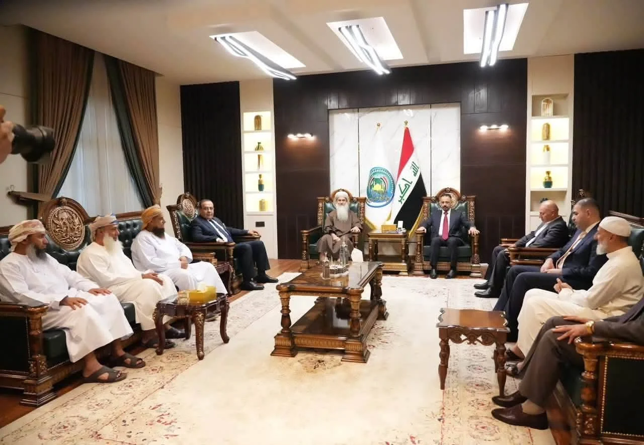 حوار مؤسسي مع الوفد العُماني في بغداد
