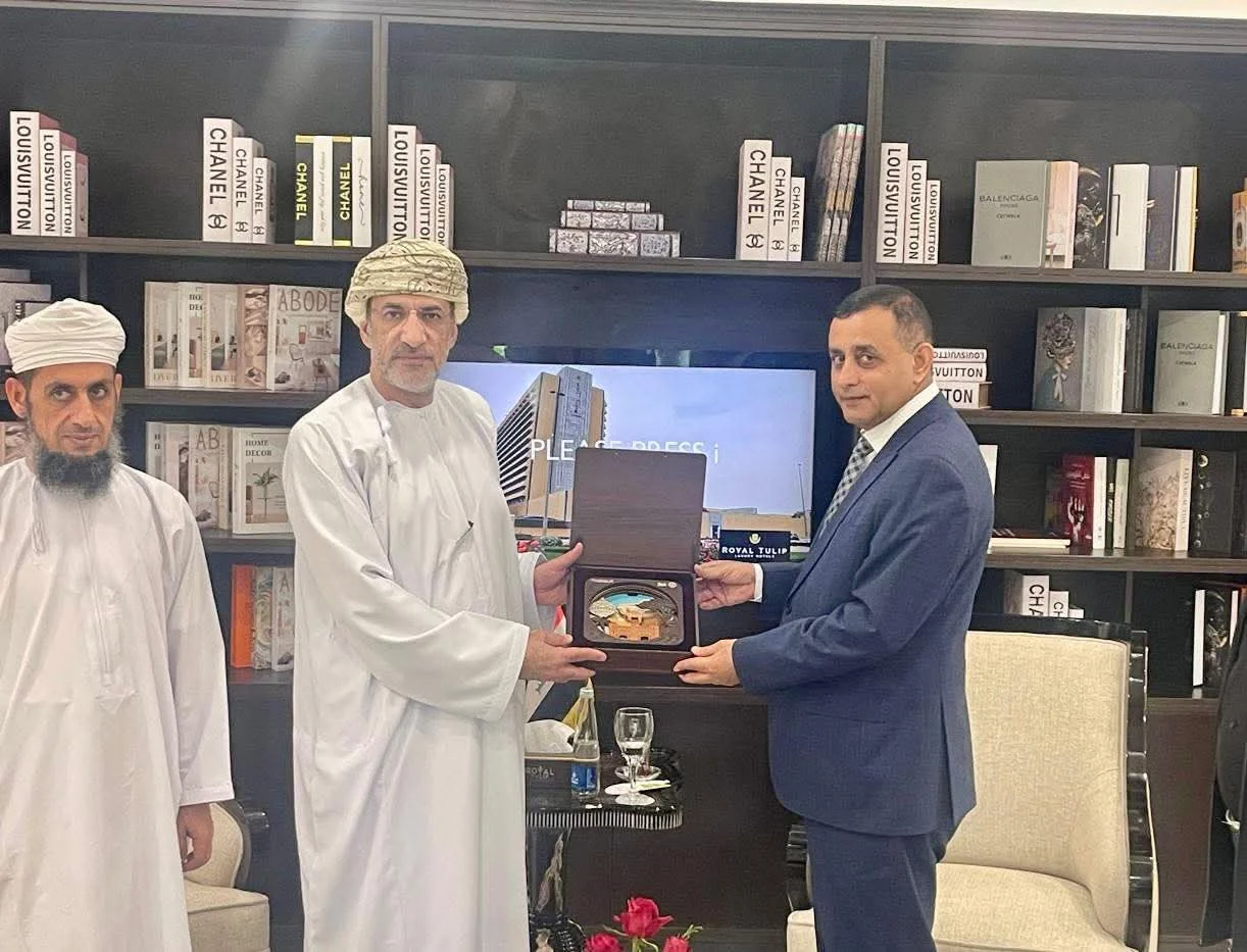 مباحثات لتطوير النقل البري بين العراق وعُمان